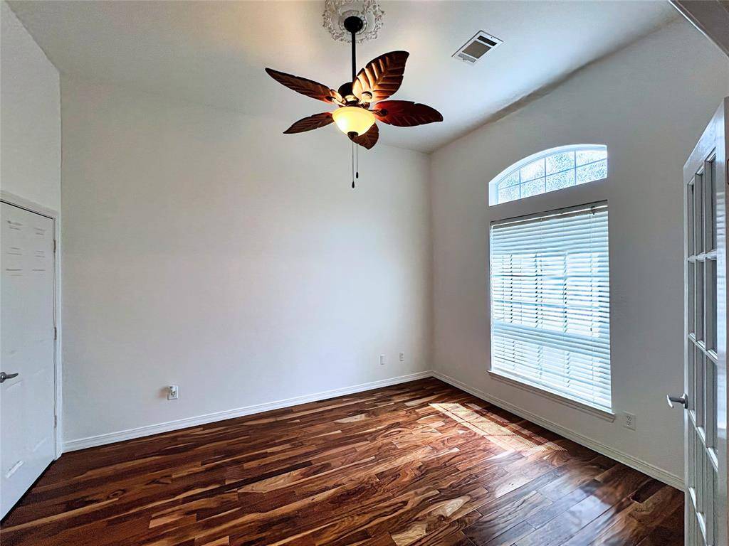 Montgomery, TX 77356,3822 Breckenridge DR