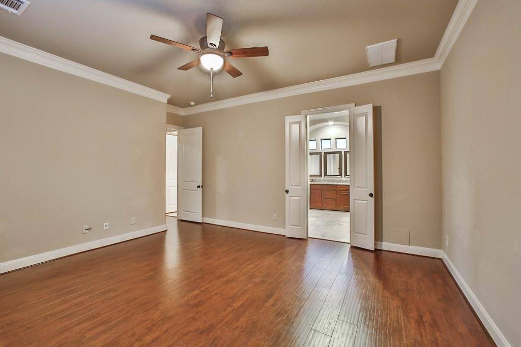 Houston, TX 77043,11005 Upland RIV