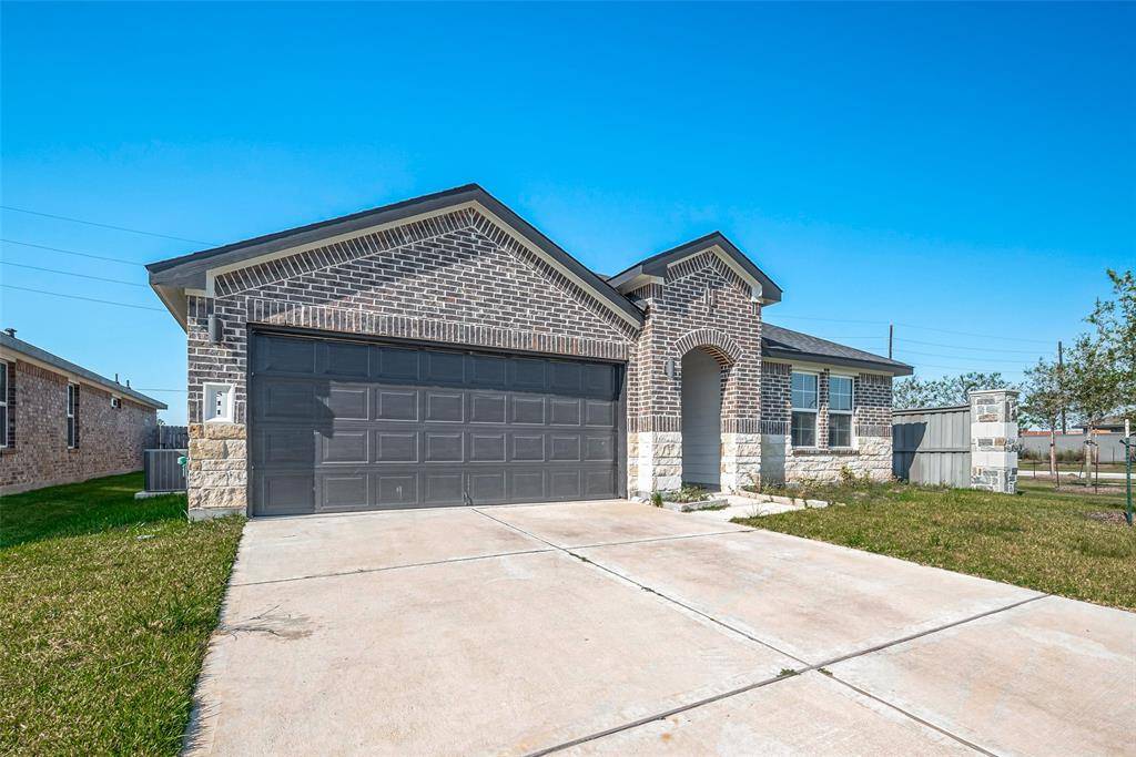 Rosharon, TX 77583,511 Marley Oak