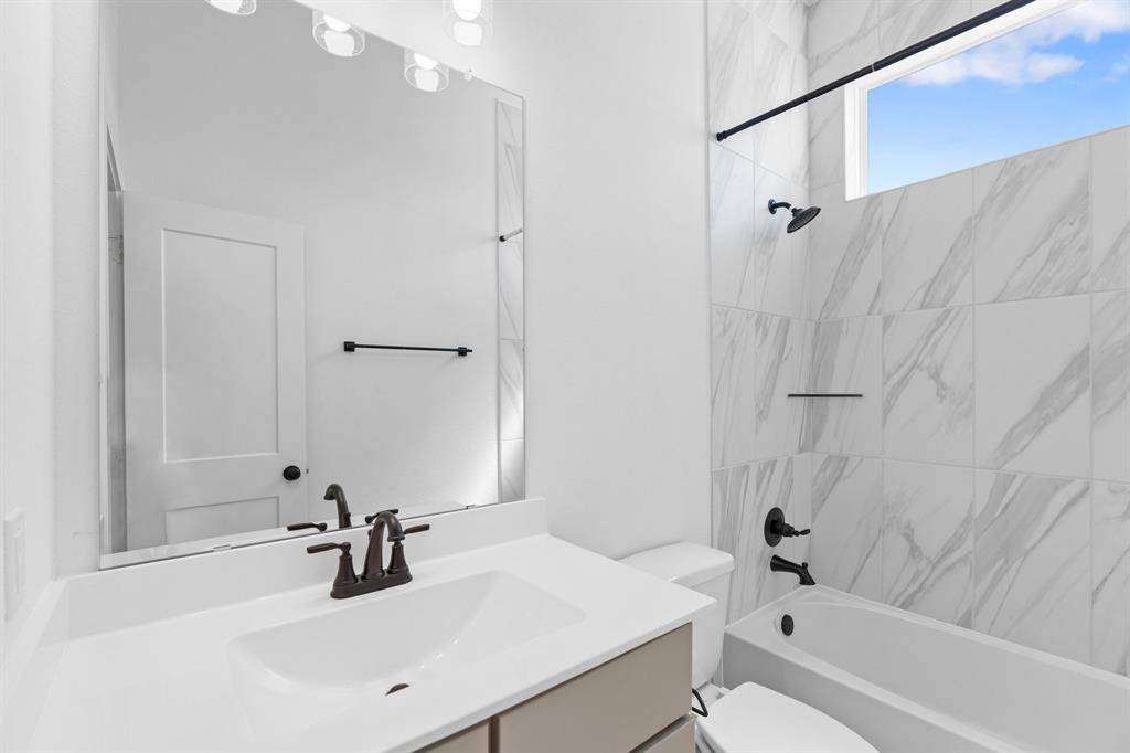Santa Fe, TX 77510,3835 Garden Hill Lane