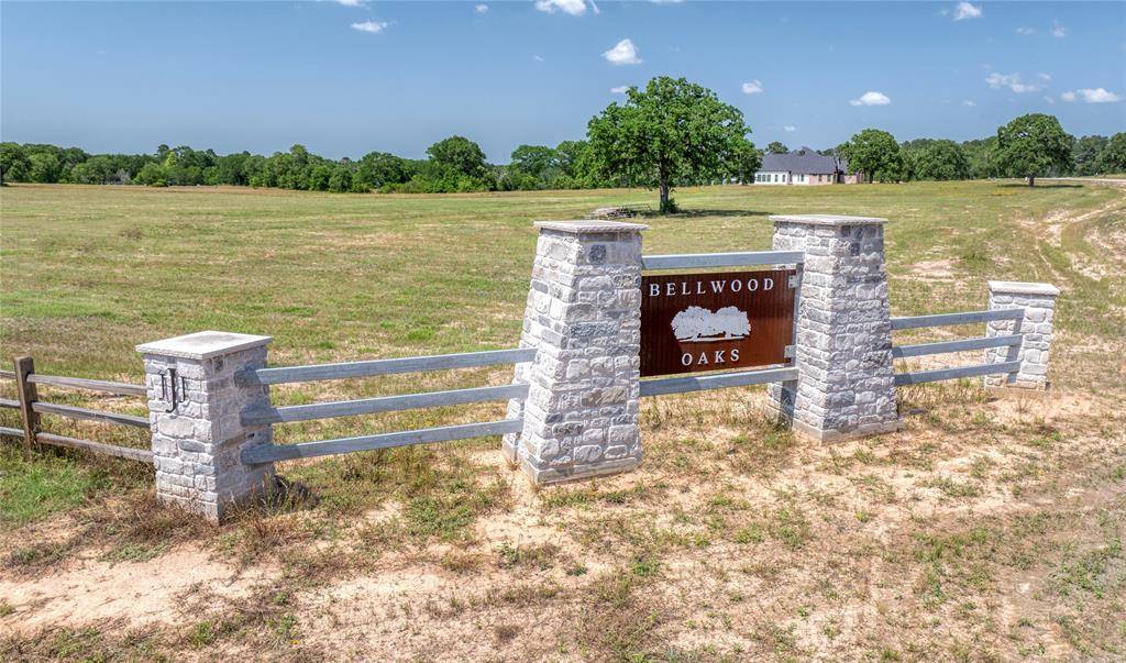 Bellville, TX 77418,249 Bellwood Lake Lane