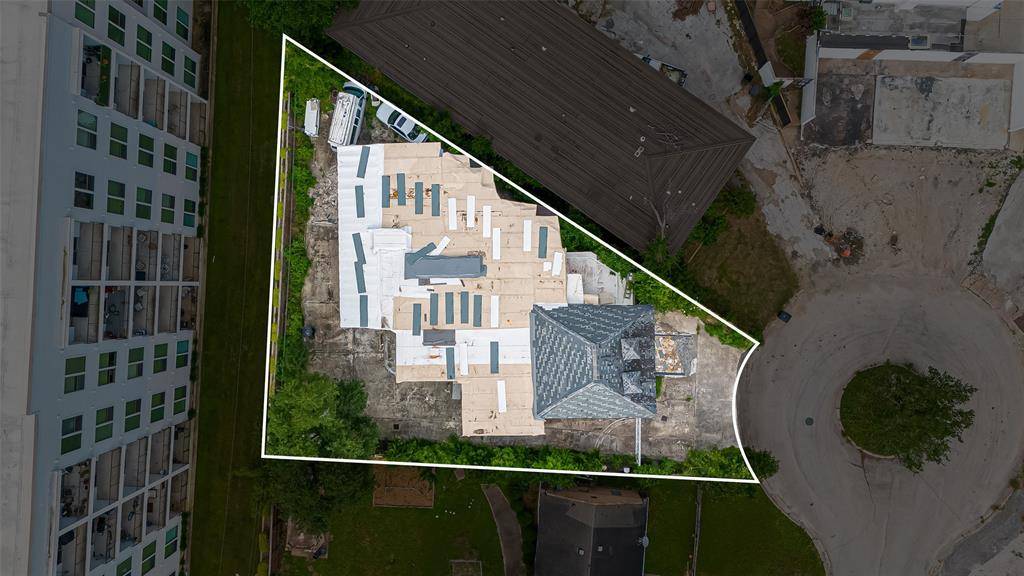 Houston, TX 77027,5 Briar Dale CT