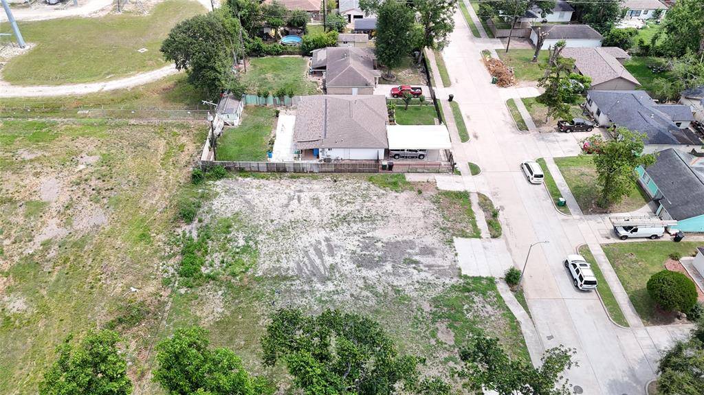 Houston, TX 77055,11622 Shoshone RD