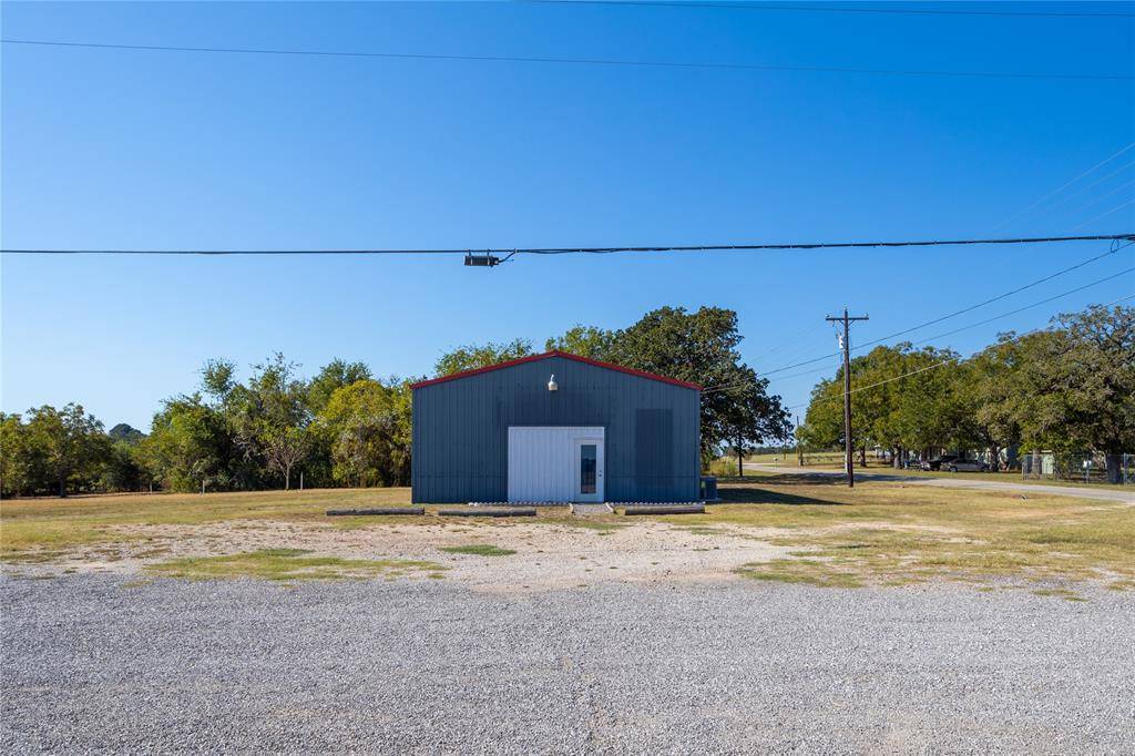 Brenham, TX 77833,3355 Highway 290 W