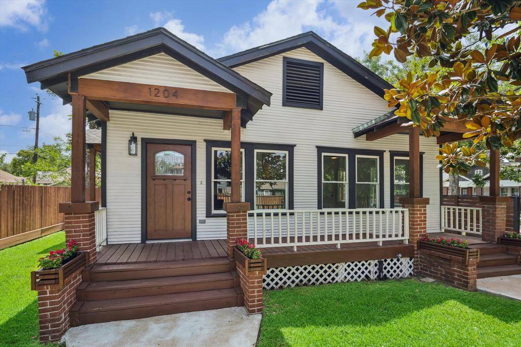 Houston, TX 77008,1204 Studewood ST
