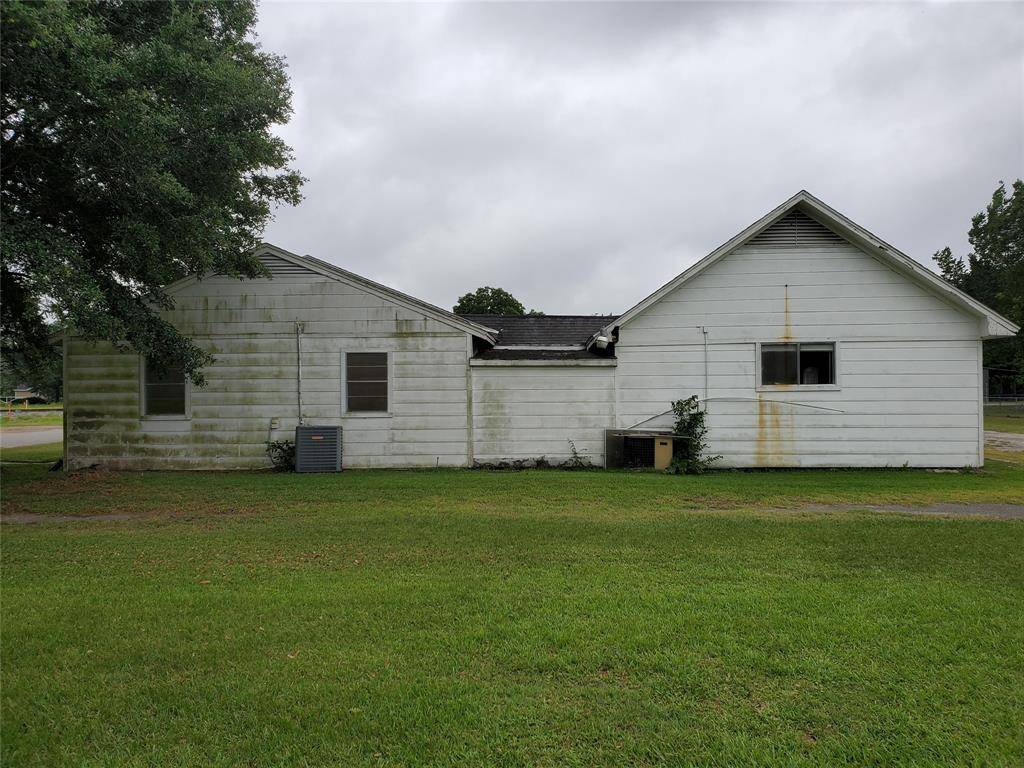 Sealy, TX 77474,803 Live Oak ST