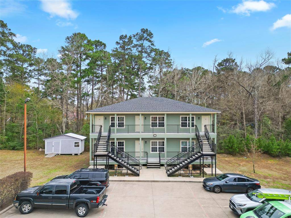 Huntsville, TX 77340,409 Beto St #2