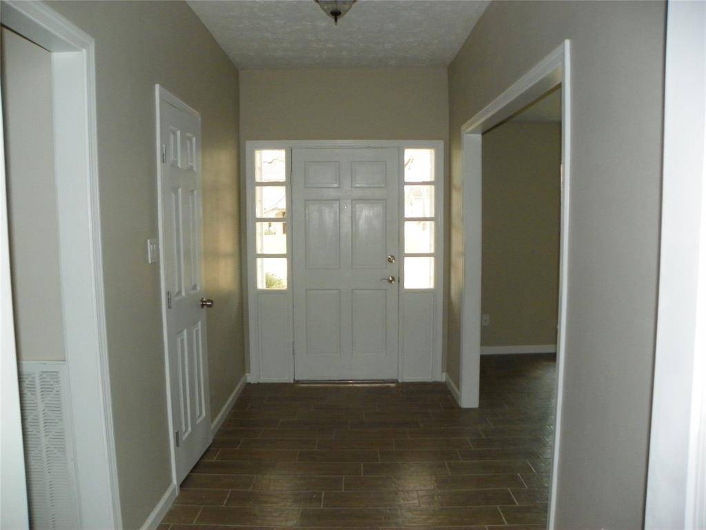 Houston, TX 77090,18027 Bambriar DR