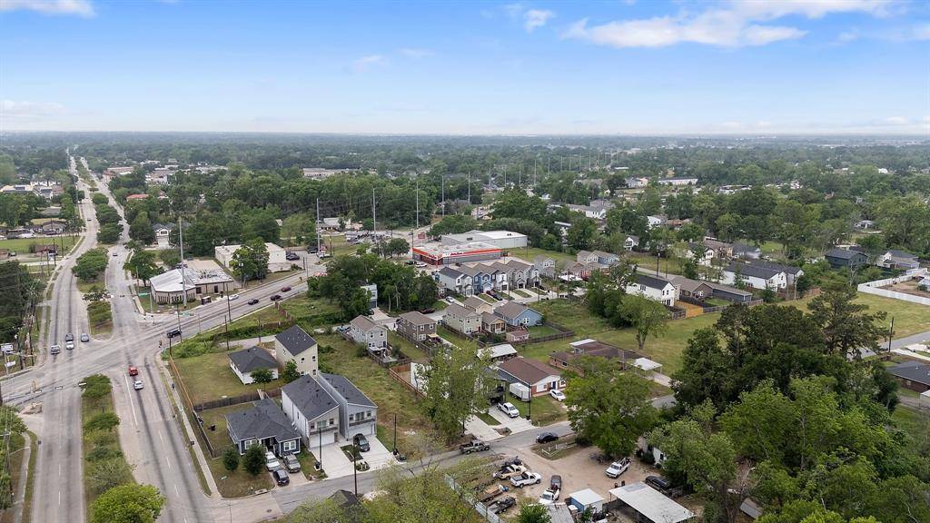 Houston, TX 77088,7709 Willow ST
