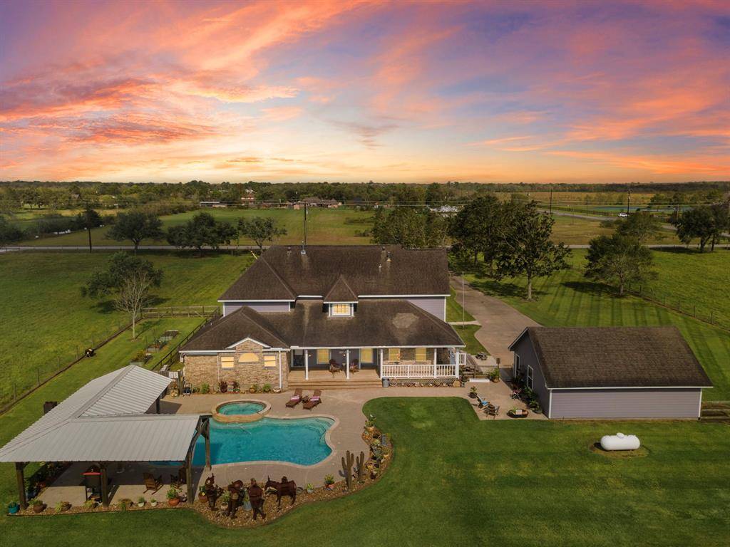Santa Fe, TX 77517,13615 Country Side ST