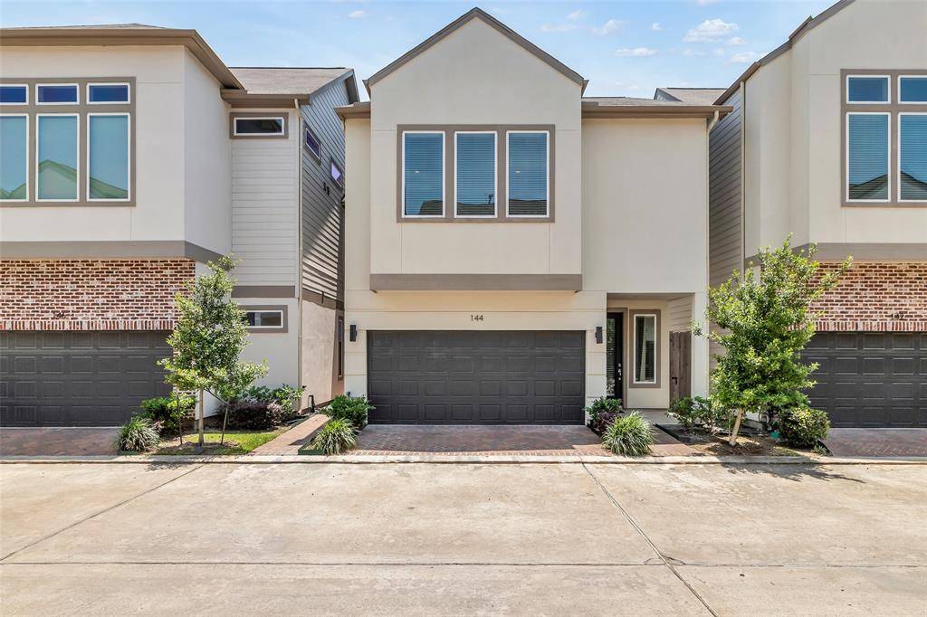 Houston, TX 77018,144 Knightsbridge Park LN