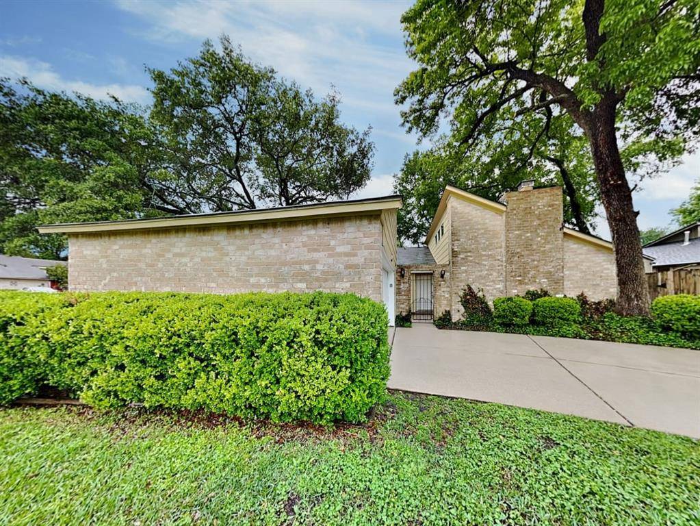 Sugar Land, TX 77498,1403 Ravenscourt DR