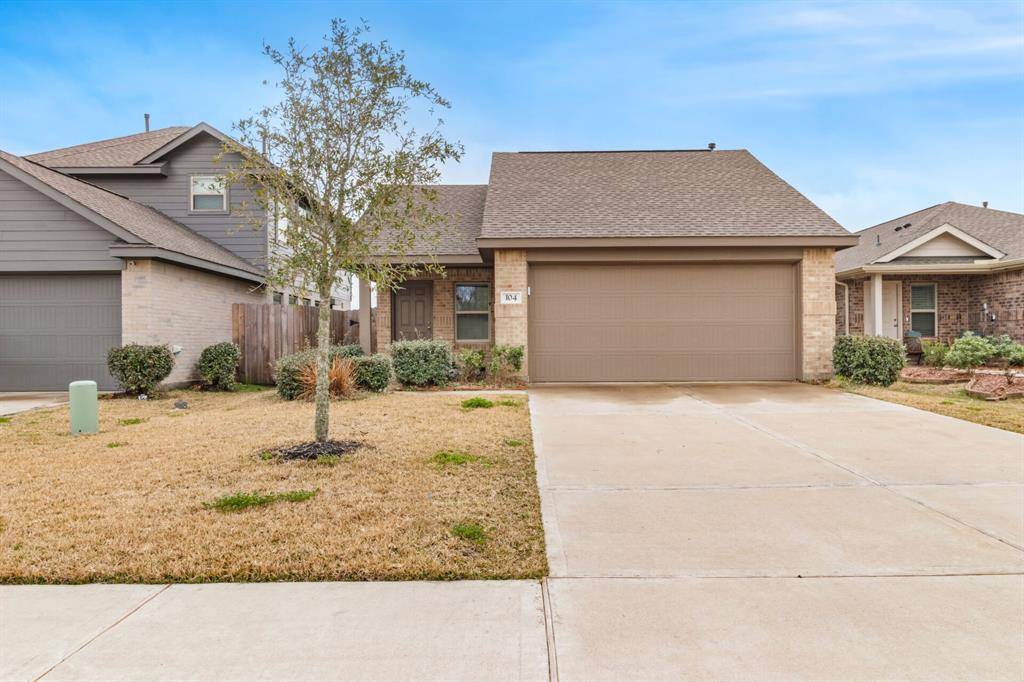 Angleton, TX 77515,104 Austin