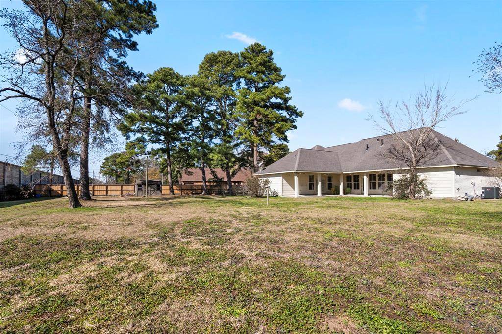 Tomball, TX 77377,13423 Lucien Lane