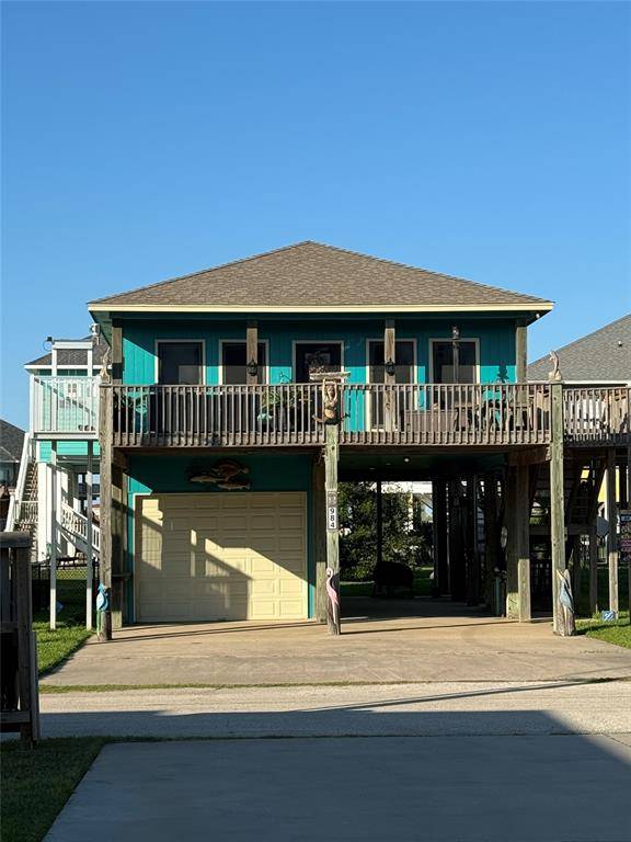 Crystal Beach, TX 77650,984 Albatross LN