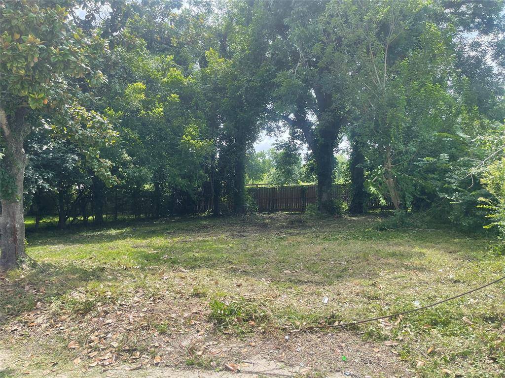 Houston, TX 77091,6419 Wheatley ST
