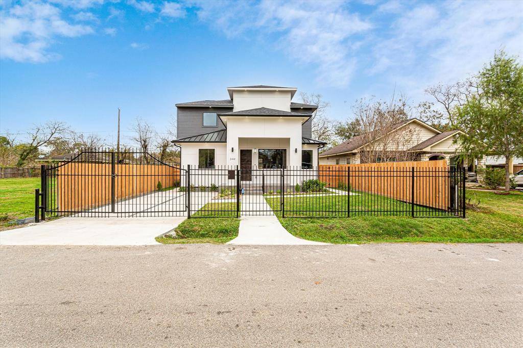 Houston, TX 77021,3441 Rebecca ST