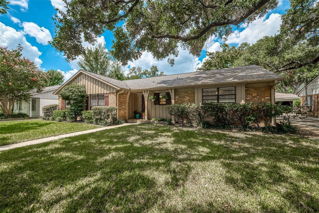 Houston, TX 77063,9614 Meadowglen LN