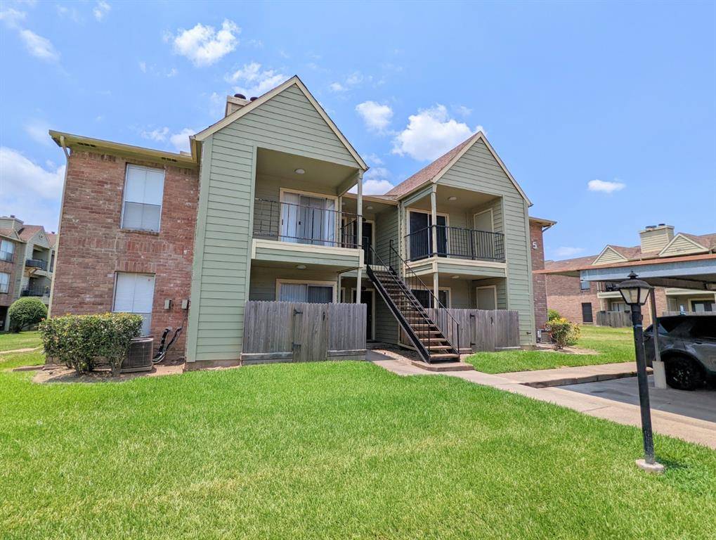 Webster, TX 77058,18800 Egret Bay BLVD #505