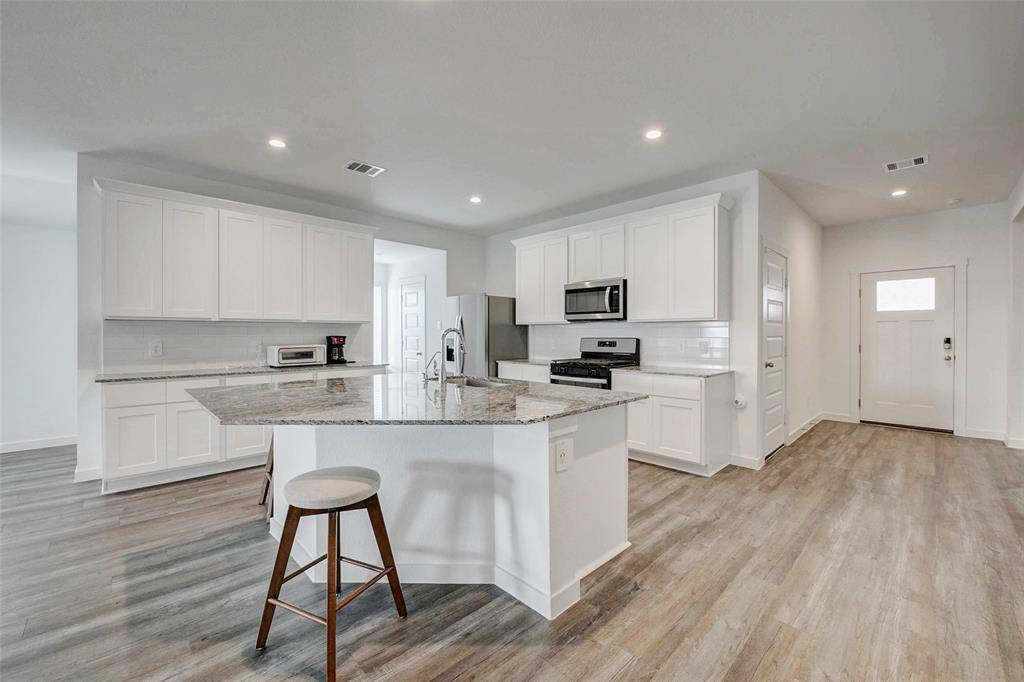 League City, TX 77573,3004 Magnolia Pass LN