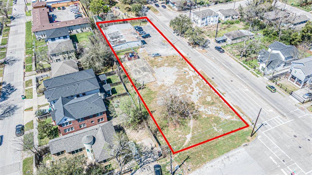Houston, TX 77004,2700 Alabama ST