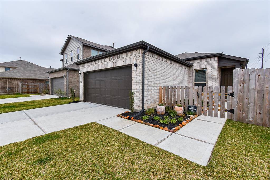Rosharon, TX 77583,1302 Oroville CT