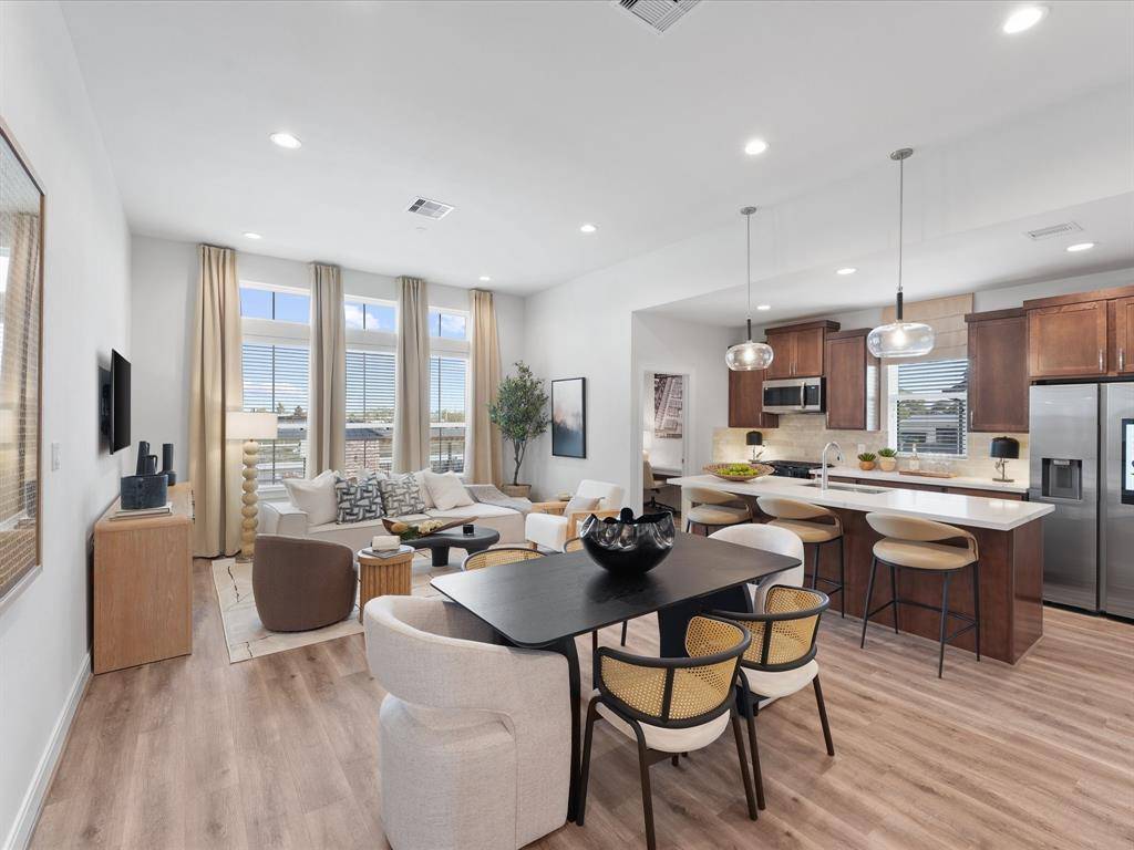 Houston, TX 77063,9221 Washington Heights