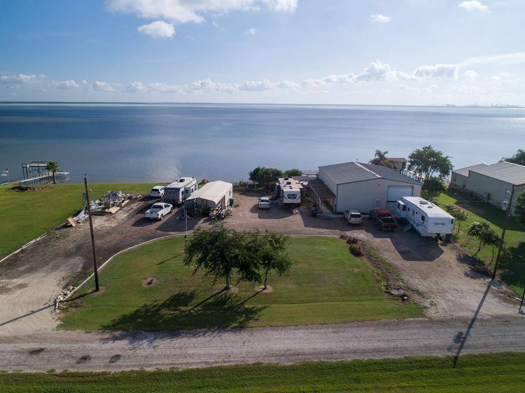 Port Lavaca, TX 77979,221 High Bluff