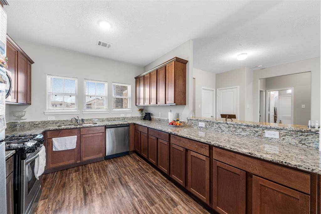 Cleveland, TX 77327,84 Road 51024