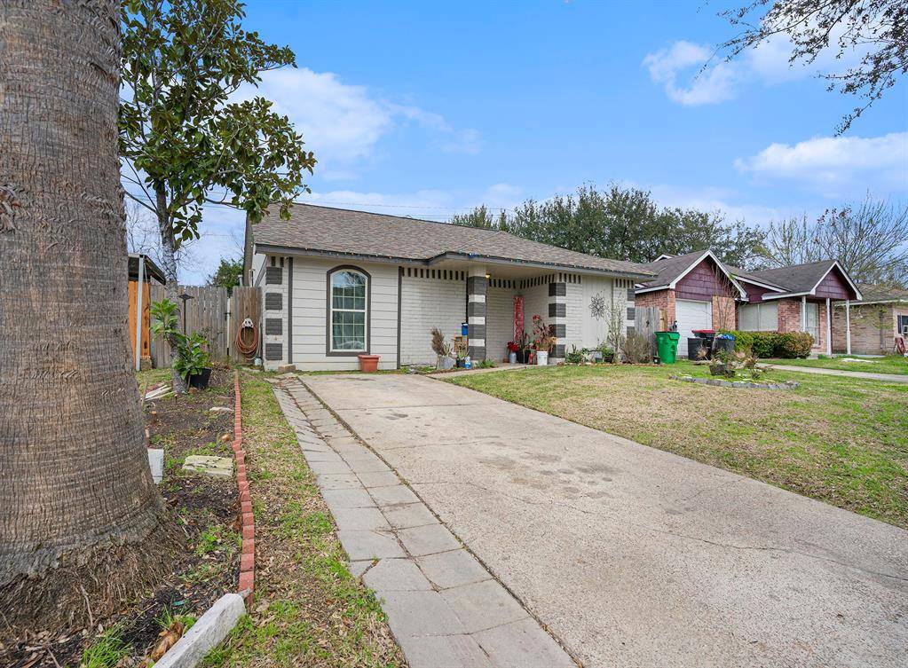 Baytown, TX 77521,5212 Shirley ST