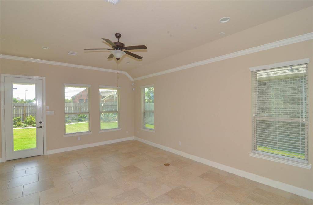 Katy, TX 77494,4927 Caponi Falls LN