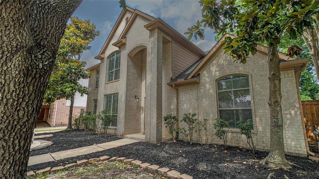 Sugar Land, TX 77498,13411 Shady Bay CT