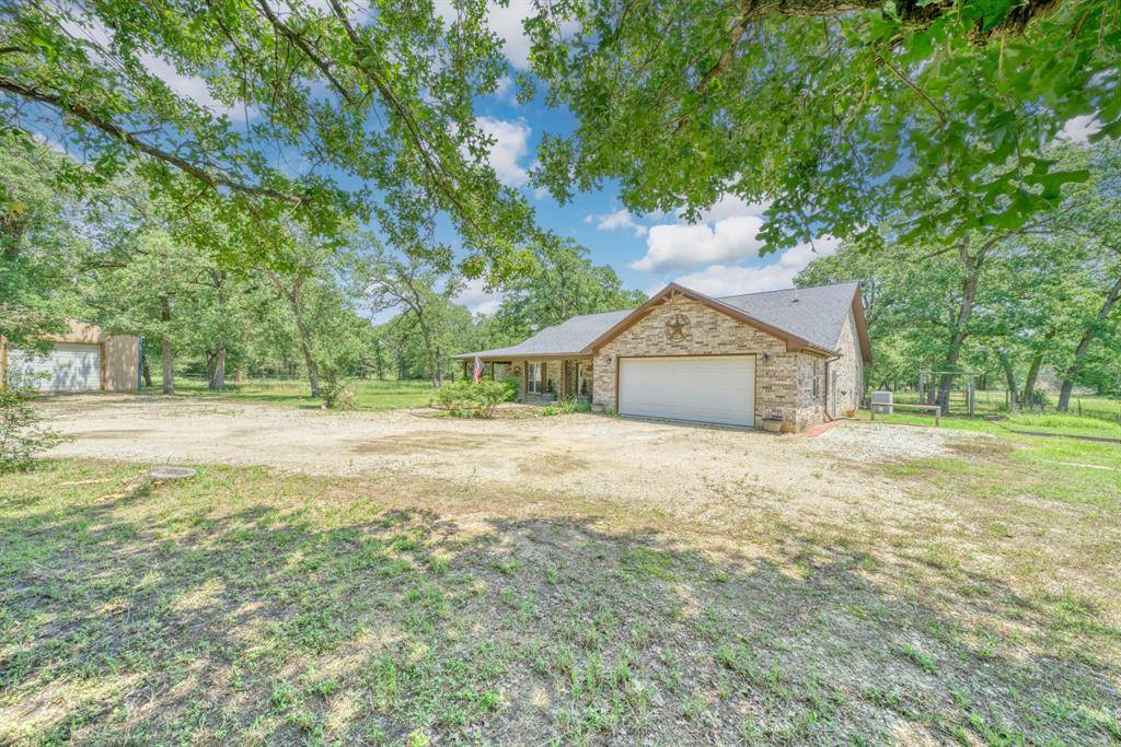 Madisonville, TX 77864,5236 Paso Fino LN