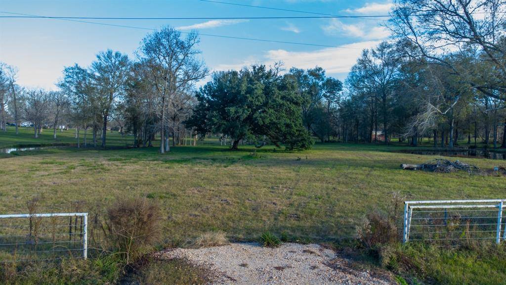 Liberty, TX 77575,1614 County Road 2094