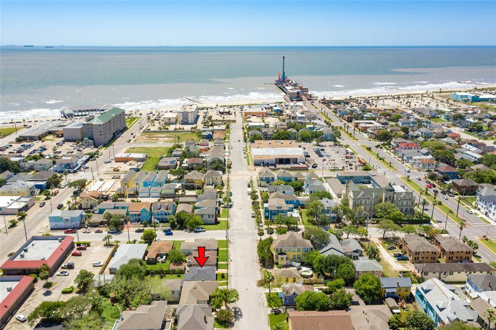 Galveston, TX 77550,1718 24th ST