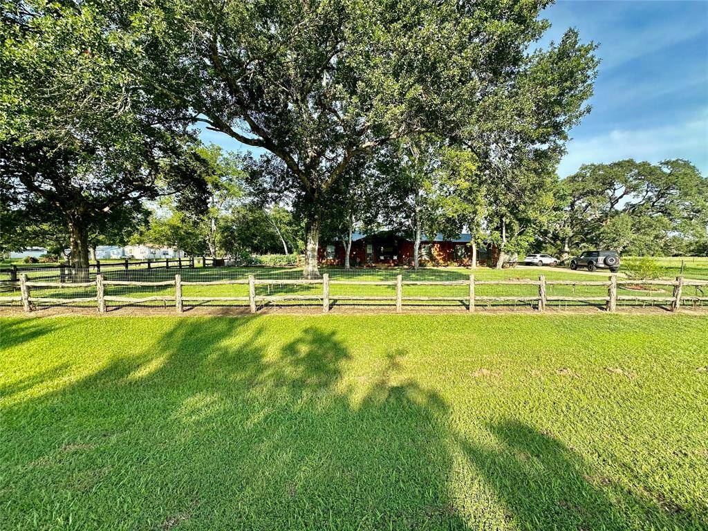 Garwood, TX 77442,3571 County Road 106