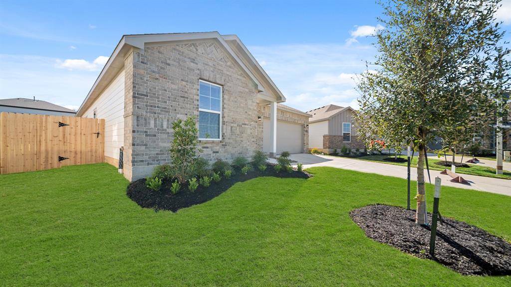 Montgomery, TX 77316,25195 Leather Leaf CT