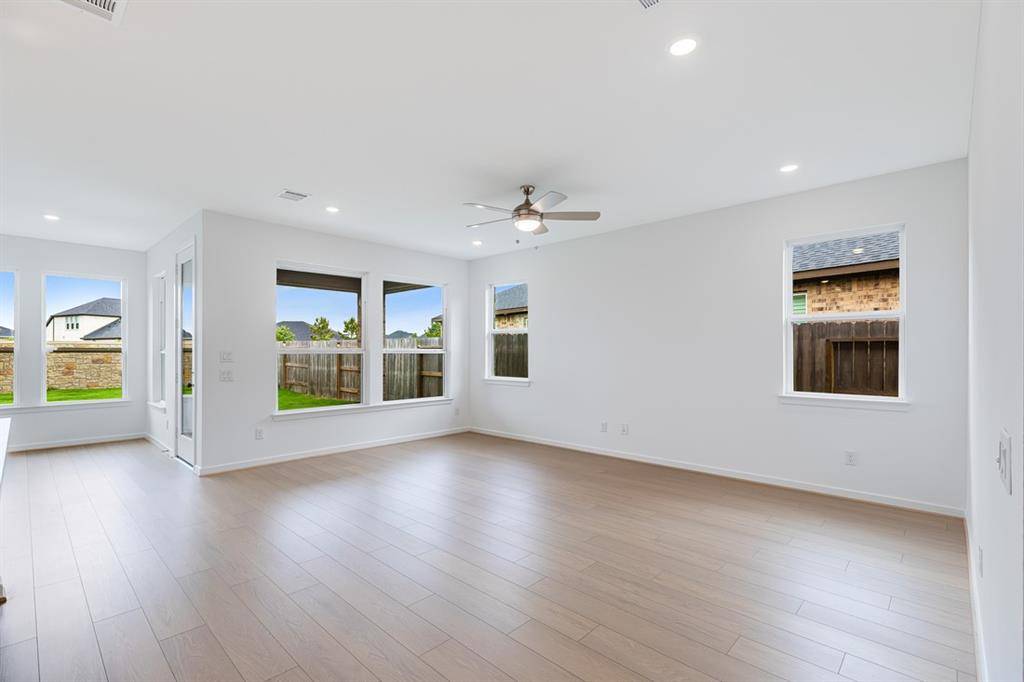 Fulshear, TX 77441,28810 Copper Ridge DR