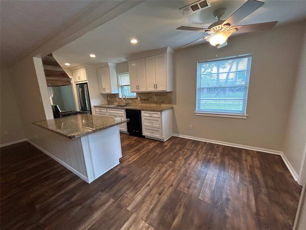 Spring, TX 77386,203 Ridgewood DR