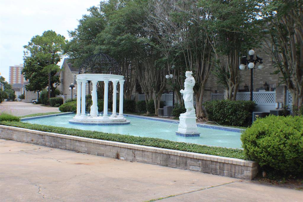 Houston, TX 77036,6000 Reims RD #2006