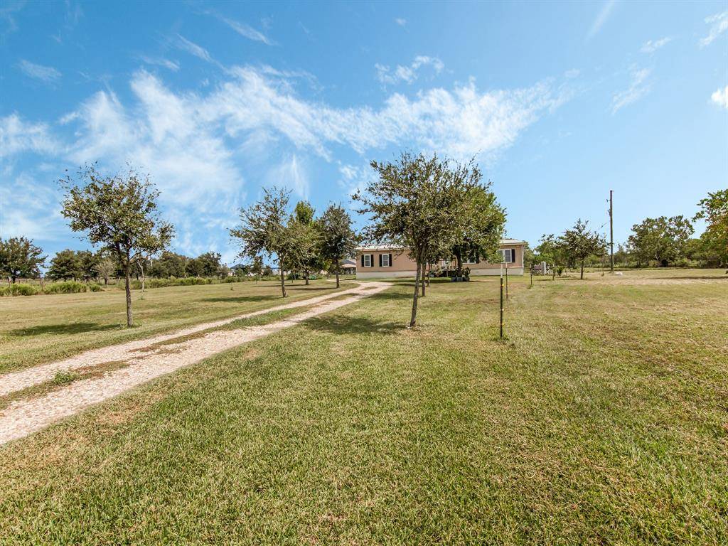 Beasley, TX 77417,2234 Hopkins RD