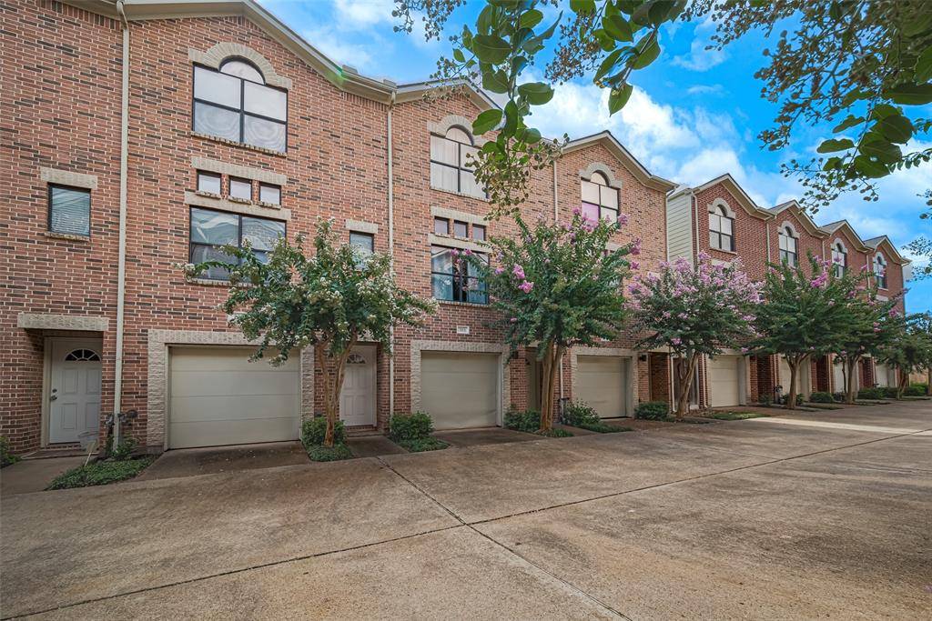 Houston, TX 77025,3501 Link Valley DR #703