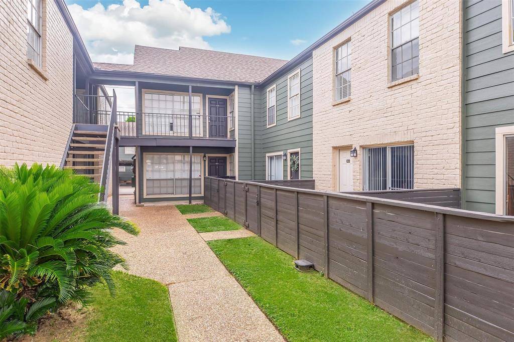 Houston, TX 77008,1700 Seaspray CT #1227