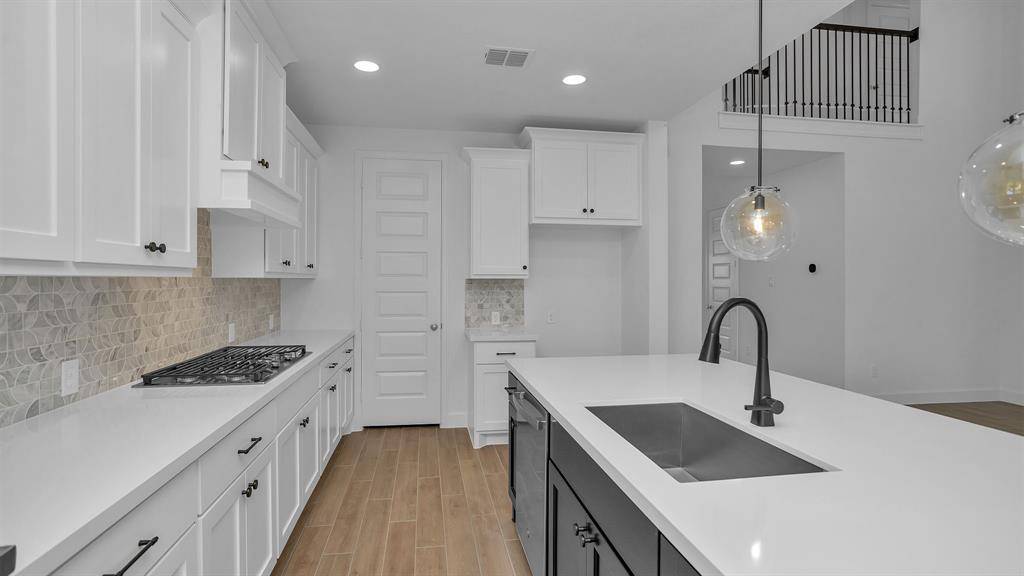 Katy, TX 77493,424 Darling Creek LN