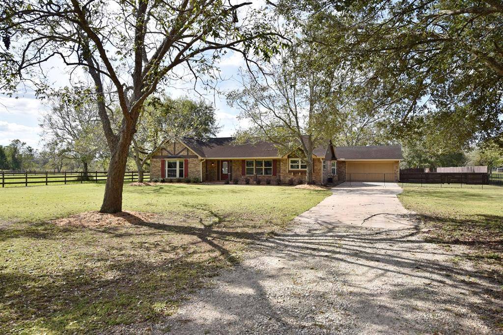 Angleton, TX 77515,108 Country RD #609