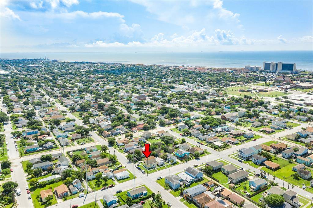 Galveston, TX 77551,2102 56th ST