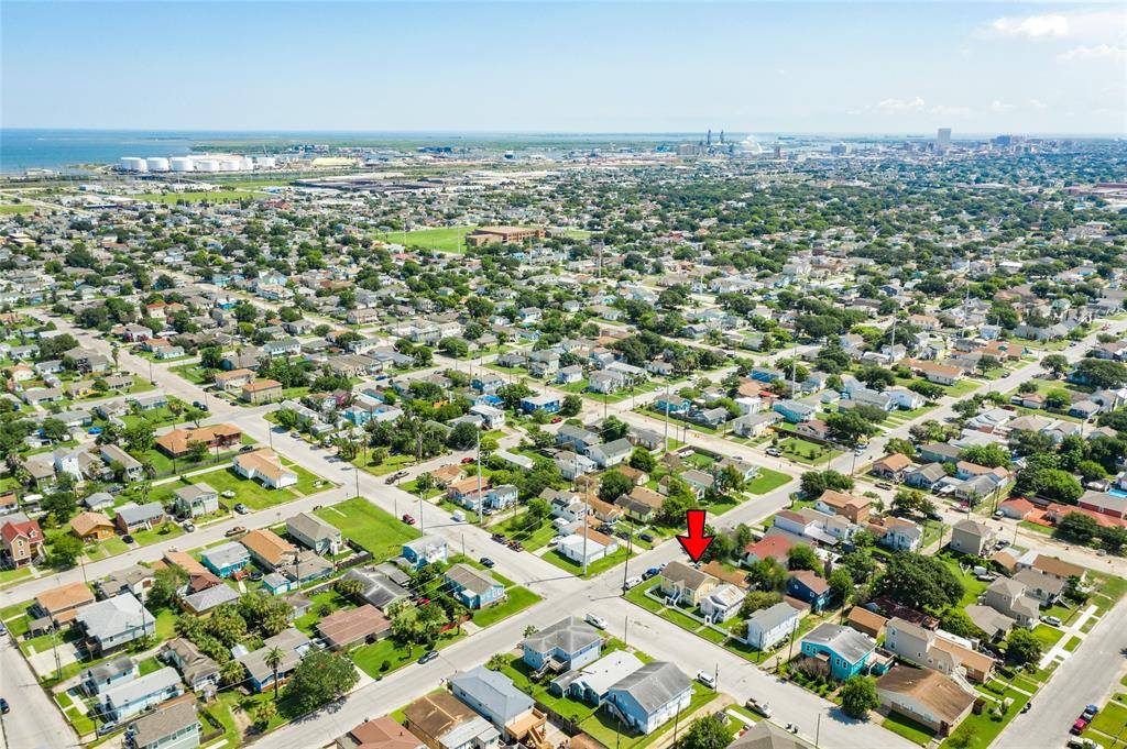 Galveston, TX 77551,2102 56th ST