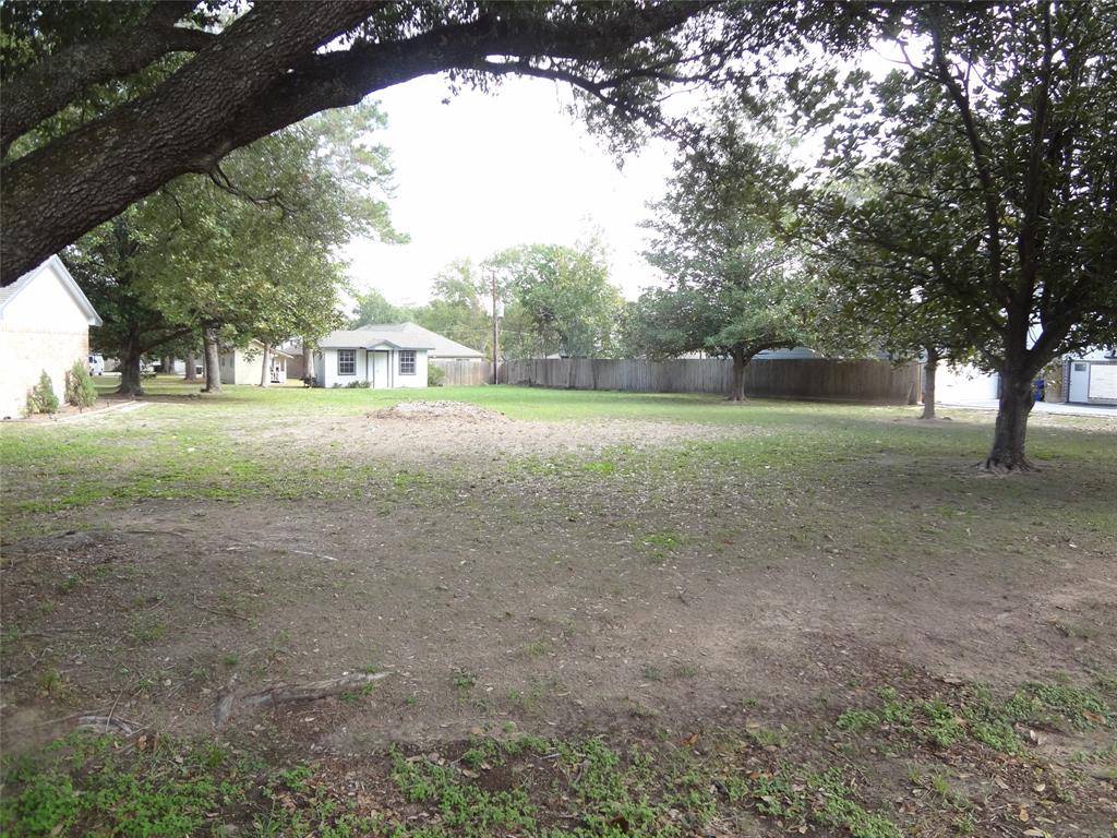 Magnolia, TX 77354,000 Beaumont DR