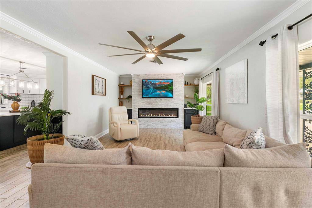 Navasota, TX 77868,227 Ivy ST