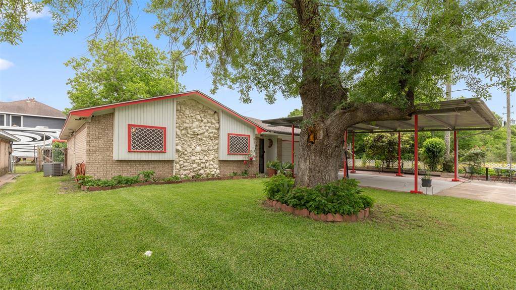 Baytown, TX 77521,7343 Camino Real ST